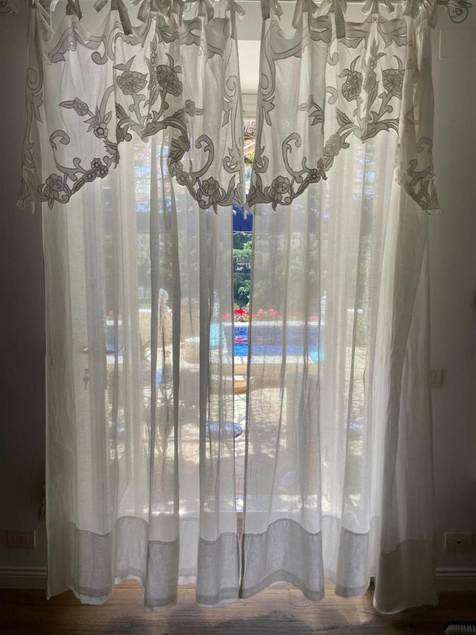 Villa Mary Suites Позитано Екстериор снимка